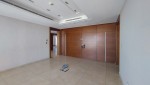 Flat office with a very high and distinctive for rent