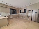 Apartment with garden for rent in Abdoun 285m