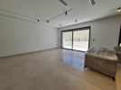 Apartment with garden for rent in Abdoun 285m