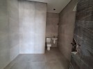 Apartment with garden for rent in Abdoun 285m