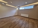 Apartment with terrace for rent in Umm Uthaina 120m
