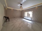 Apartment with terrace for rent in Umm Uthaina 120m