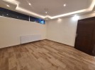 Apartment with terrace for rent in Umm Uthaina 120m
