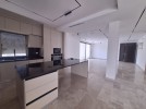 Third floor apartment for rent in Dair Ghbar 260m