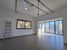 first floor in Jabal El Waybdeh with a office area of 350m