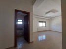 1st floor apartment for sale in Um Al-Summaq 186m