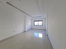 Ground floor with terrace 2023 for sale in Al-Bnayyat 126m