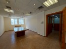 1st floor office for sale in Um Uthinah with a building area of 321m
