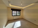 Ground floor with garden for sale in Al Rabieh 210m