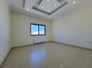 Flat apartment with roof and terrace for sale in Rabwet Abdoun 280m