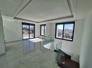 Last floor with roof for sale in Dahiet Al-Amir Rashid 170m