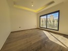 Apartment with garden for sale in Rujm Omaish 225m 
