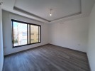 Duplex last floor with roof for sale in Dair Ghbar 245m