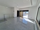 Duplex last floor with roof for sale in Um Uthaina 167m