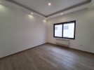 Second floor for sale in Dair Ghbar 240m