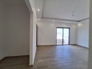 Second floor for sale in Dair Ghbar 240m