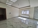 Duplex last floor with roof for sale in Khalda with a total area 207m