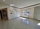 Duplex last floor with roof for sale in Khalda  219m