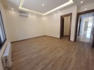 First floor for sale in Rujm Omaish - Hjara, building area of 200m