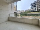 شقة طابق اول للبيع في ربوة عبدون بمساحة بناء 150م