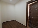 Flat second floor for sale in Dair Ghbar 290m