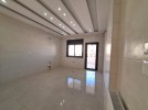 Suspended ground floor for sale in Al Fuhais 165m