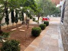 Ground floor apartment with garden for sale in Umm Al-Summaq 320m