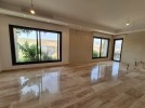 شقة طابق اول للبيع في دير غبار بمساحة بناء 180م