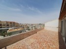 شقة اخير مع روف للبيع في الرابية بمساحة اجمالية 254م