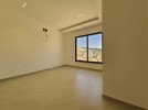 شقة طابق اول طابقية - جميع الغرف ماستر- للبيع في الحويطي بمساحة بناء 400م