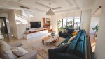Luxurious first floor apartment for sale in Dabouq 320m