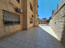 Ground floor apartment with garden for sale in Khalda 270m