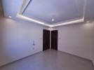 Apartment for sale in Umm Al-Sumaq 90m 
