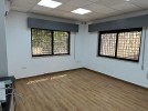  فيلا تجارية بحديقة خلفية  للبيع في شارع مكة ، مساحة البناء 700م 