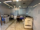 مكتب طابق سادس بموقع استراتيجي للبيع في الصويفية مساحة المكتب 120م