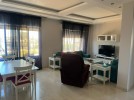 شقة استثمارية طابق ثالث للبيع في قرية النخيل بمساحة بناء 150م