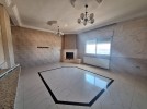 شقة طابقية طابق ثاني للبيع في خلدا - المعارف - بمساحة بناء 362م