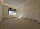 Duplex apartment with terrace for sale in Rujm Omaish, area of 390m