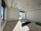 Duplex last floor with roof and terrace for sale in Umm Uthaina 260m