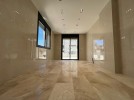 Duplex last floor with roof and terrace for sale in Umm Uthaina 260m