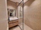 Second-floor apartment for sale in Abdoun 333m 
