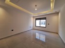 Duplex last floor with roof for sale in Fourth Circle 280m