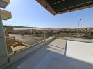 First floor with a high view for sale on Airport Road, area of 235m