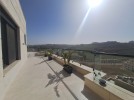Roof with terrace for sale in Abdoun 444m