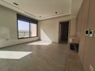 Roof with terrace for sale in Abdoun 444m
