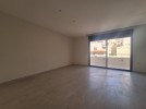 Roof with terrace for sale in Abdoun 444m