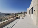 Roof with terrace for sale in Abdoun 444m