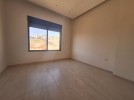 Ground floor apartment with private garage for sale in Abdoun 211m