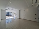 Ground floor apartment with terrace for sale in Dabouq 215m
