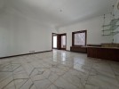 Villa with pool for sale on Airport Road, with a Land area of 9200m